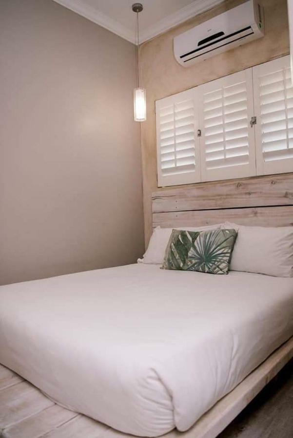 61 Cabanas Durban Exterior photo